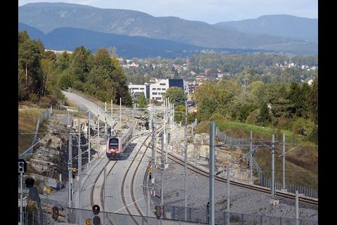 The double-track cut-off rejoins the existing line at Vallermyrene on the approach to Porsgrunn.